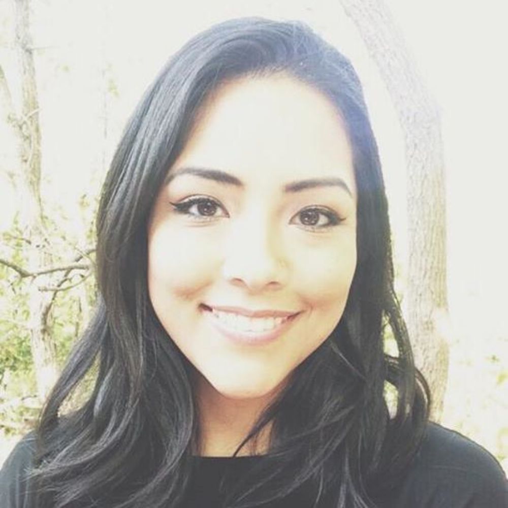 Meet your Posher, Victoria